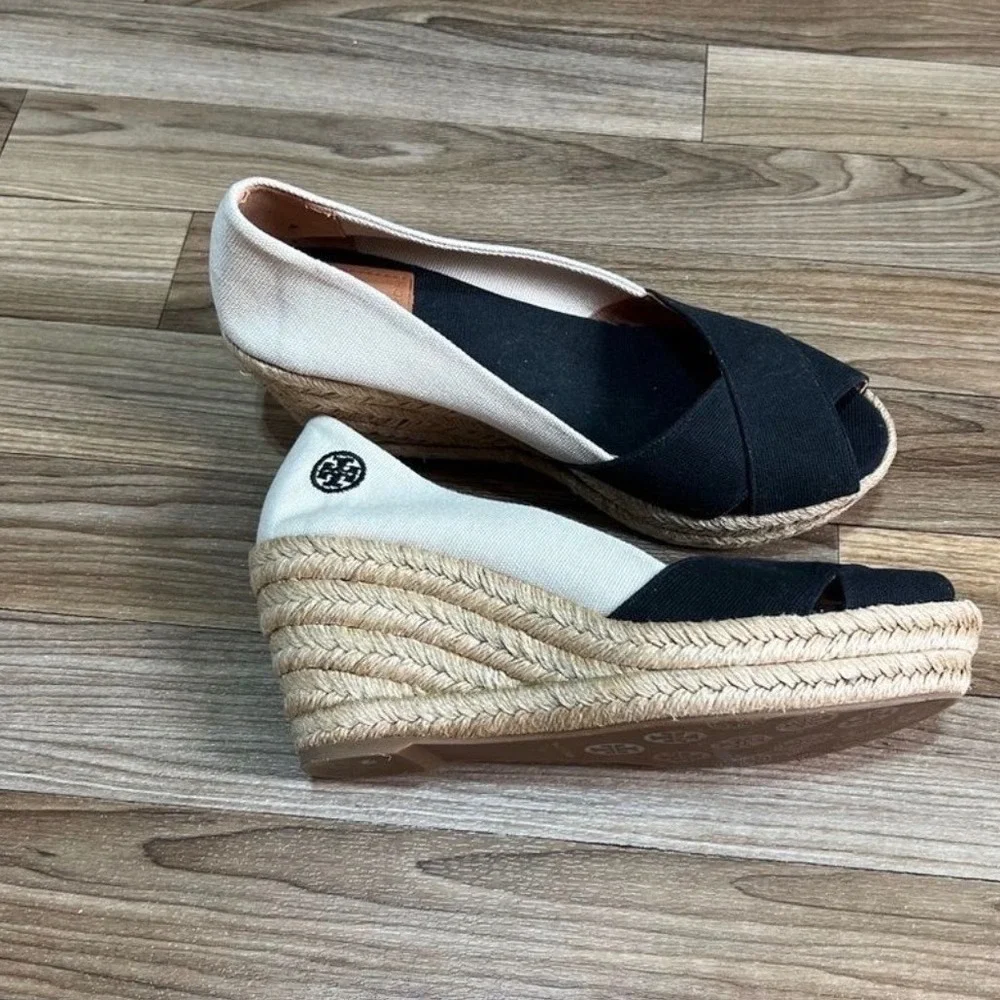 Tory Burch Women's Filipa Espadrille Wedge Canvas Peep Toe Black Cream Size 9
